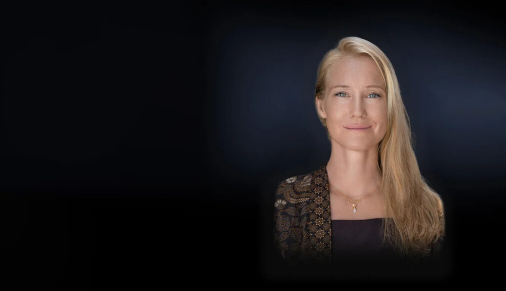 ELISABET LAHTI Updated